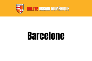 Barcelone écrit en gros avec le logo de la ville